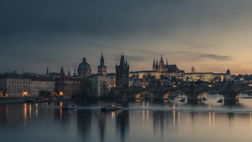 When does Czech Republic open for online casino? - editorial establishing image
